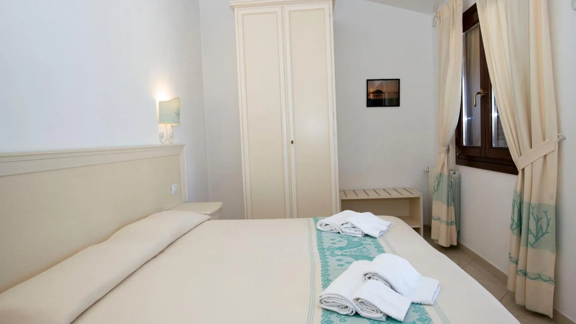 La Locanda - Guesthouse In Sardinia Porto San Paolo  Kro Porto San Paolo (Sardinia)