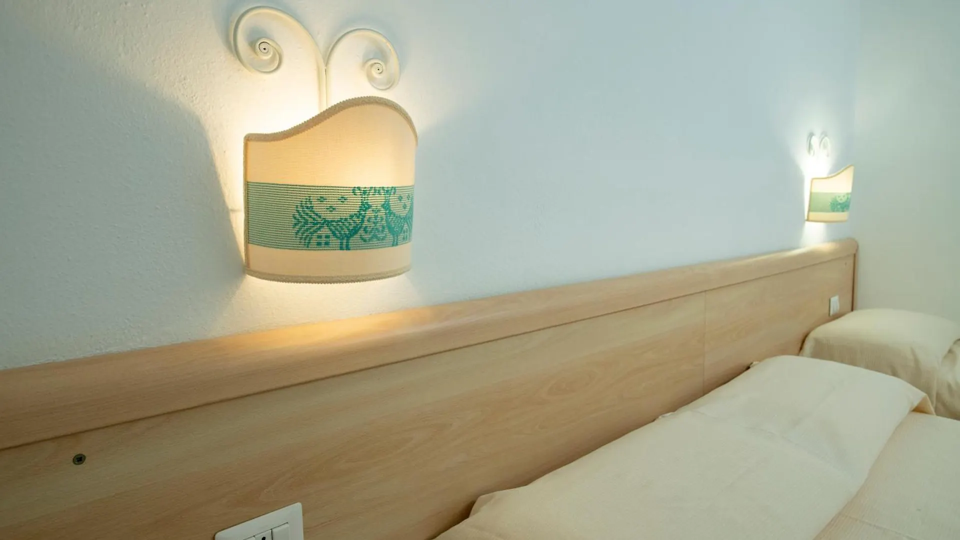 Inn La Locanda - Guesthouse In Sardinia Porto San Paolo  Italy